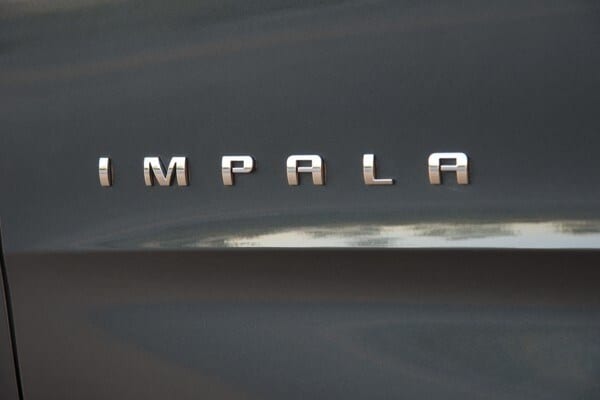 kelley-blue-book-best-buy-2015-chevrolet-impala-14-600-001