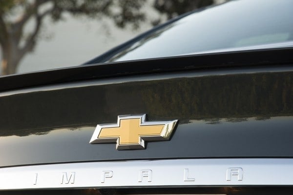 kelley-blue-book-best-buy-2015-chevrolet-impala-18-600-001