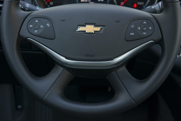 kelley-blue-book-best-buy-2015-chevrolet-impala-22-600-001