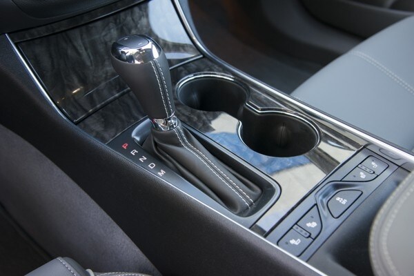 kelley-blue-book-best-buy-2015-chevrolet-impala-30-600-001