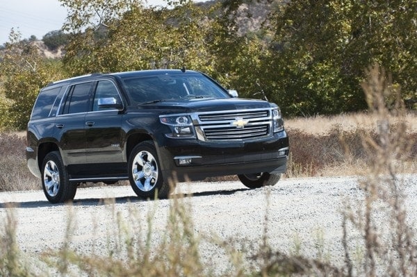 kelley-blue-book-best-buy-2015-chevrolet-tahoe-02-600-001