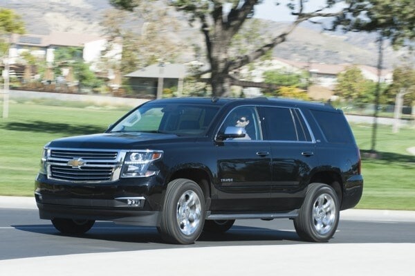 kelley-blue-book-best-buy-2015-chevrolet-tahoe-05-600-001