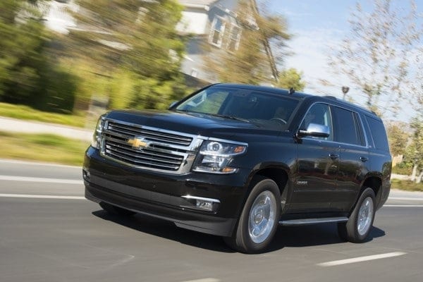 kelley-blue-book-best-buy-2015-chevrolet-tahoe-08-600-001
