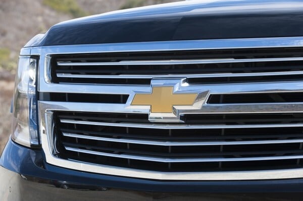 kelley-blue-book-best-buy-2015-chevrolet-tahoe-10-600-001