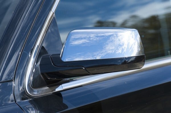 kelley-blue-book-best-buy-2015-chevrolet-tahoe-12-600-001