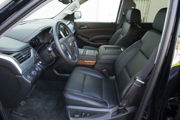 kelley-blue-book-best-buy-2015-chevrolet-tahoe-17-600-001
