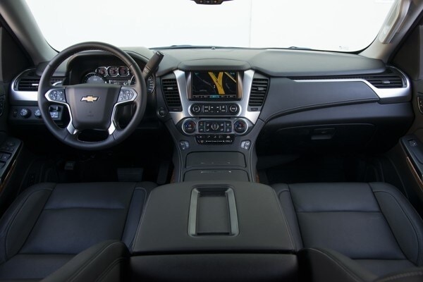kelley-blue-book-best-buy-2015-chevrolet-tahoe-20-600-001
