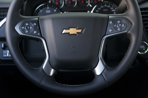 kelley-blue-book-best-buy-2015-chevrolet-tahoe-22-600-001