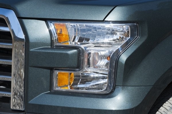 kelley-blue-book-best-buy-2015-ford-f150-15-600-001