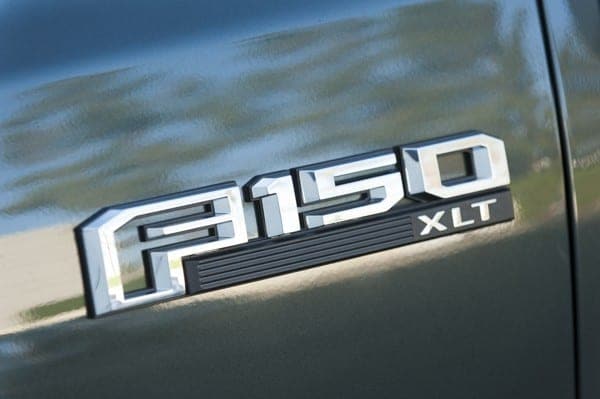 kelley-blue-book-best-buy-2015-ford-f150-21-600-001