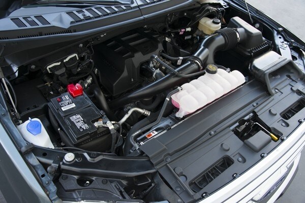 kelley-blue-book-best-buy-2015-ford-f150-28-600-001