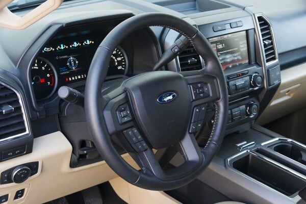 kelley-blue-book-best-buy-2015-ford-f150-31-600-001