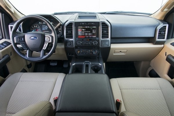 kelley-blue-book-best-buy-2015-ford-f150-32-600-001