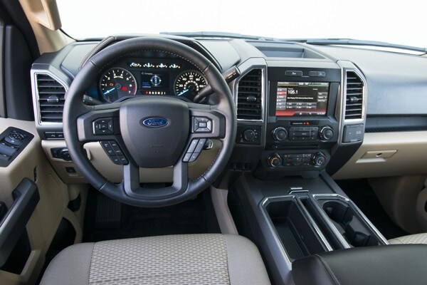 kelley-blue-book-best-buy-2015-ford-f150-33-600-001