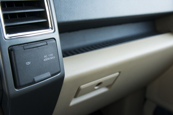 kelley-blue-book-best-buy-2015-ford-f150-40-600-001