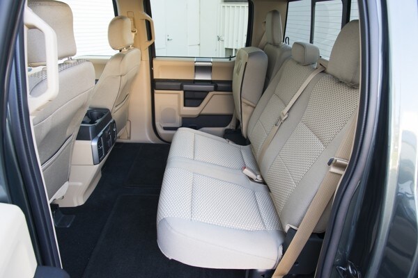 kelley-blue-book-best-buy-2015-ford-f150-43-600-001
