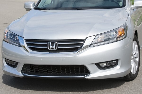 kelley-blue-book-best-buy-2015-honda-accord-13-600-001