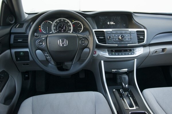 kelley-blue-book-best-buy-2015-honda-accord-22-600-001
