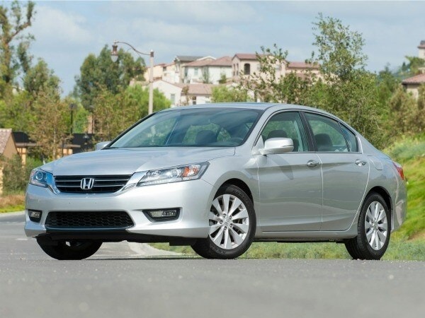kelley-blue-book-best-buy-2015-honda-accord-32-600-001