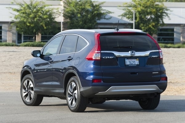 kelley-blue-book-best-buy-2015-honda-crv-04-600-001