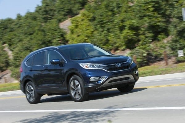 kelley-blue-book-best-buy-2015-honda-crv-06-600-001