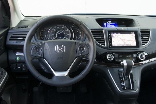 kelley-blue-book-best-buy-2015-honda-crv-25-600-001