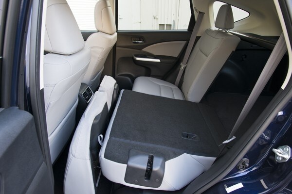 kelley-blue-book-best-buy-2015-honda-crv-39-600-001
