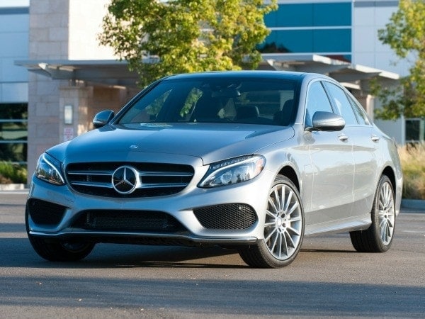 kelley-blue-book-best-buy-2015-mercedes-benz-c-class-02-600-001