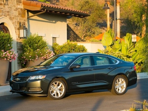 kelley-blue-book-best-buys-2015-chevrolet-impala-front-600-001