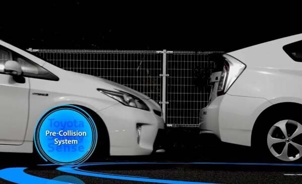 toyota-safety-sense-pre-collision-system-overall2-600-001