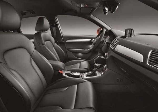 2015-audi-q3-interior-front-600-001