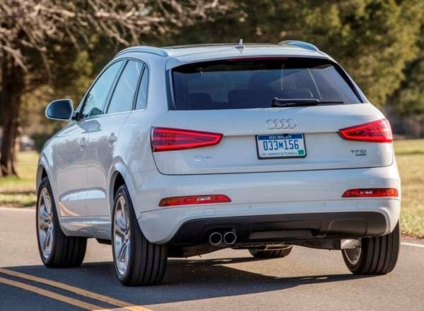 2015-audi-q3-rear-action3-600-001