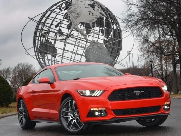 2015-ford-mustang-front-static2-600-600-001