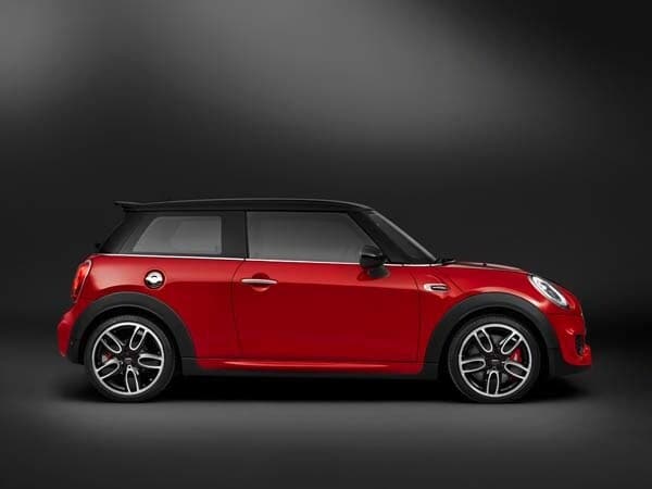 2015-mini-john-cooper-works-hardtop-6-600-001