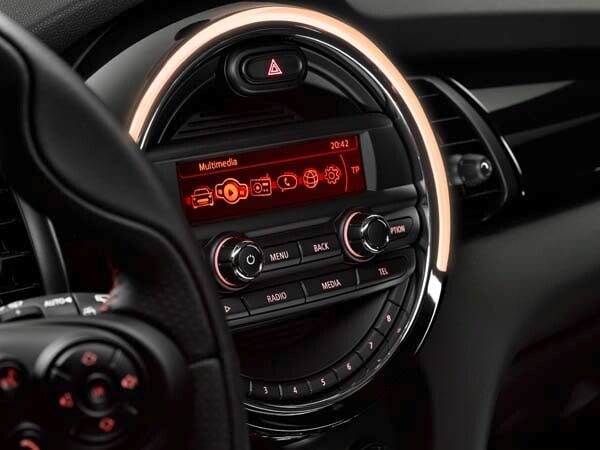 2015-mini-john-cooper-works-hardtop-8-600-001