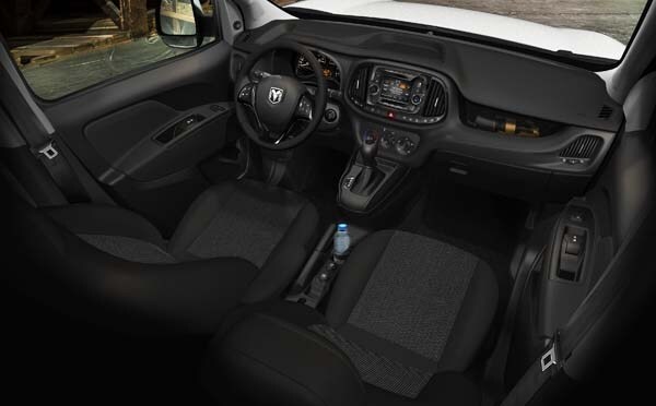 2015-ram-promaster-city-18-600-001