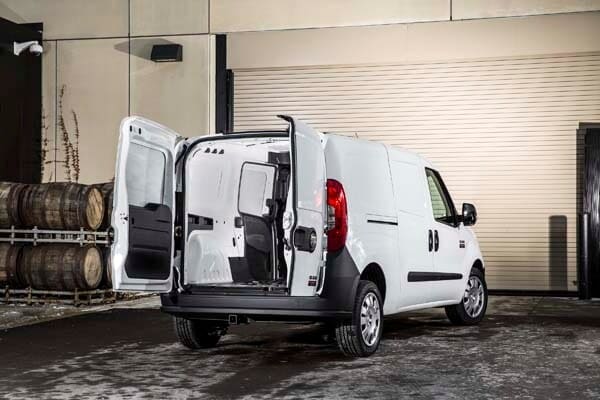 2015-ram-promaster-city-4-600-001