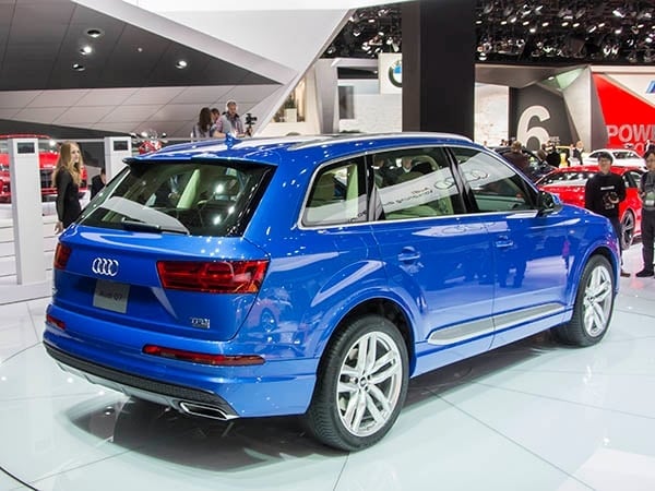 2016-audi-q7-02-600-001