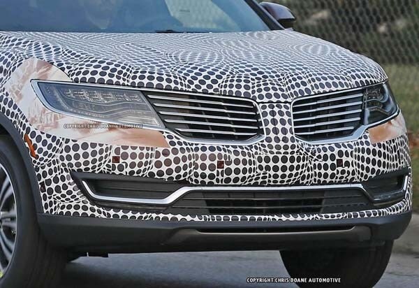 2016-lincoln-mkz-spy-shot-front-lamp-detail-600-001