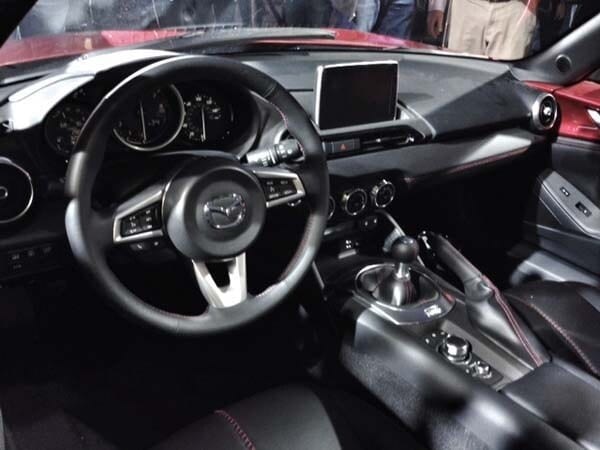 2016-mazda-mx-5-interior-detail-reveal-600-001