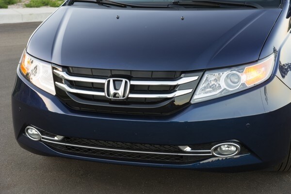kelley-blue-book-best-buy-2015-honda-odyssey-11-600-001