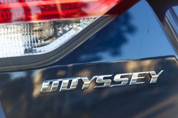 kelley-blue-book-best-buy-2015-honda-odyssey-17-600-001