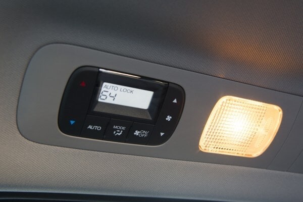 kelley-blue-book-best-buy-2015-honda-odyssey-41-600-001