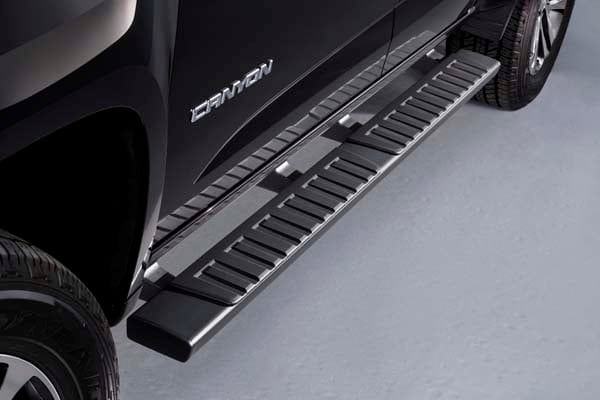 2015-gmc-canyon-nightfall-edition-black-assist-steps-600-001