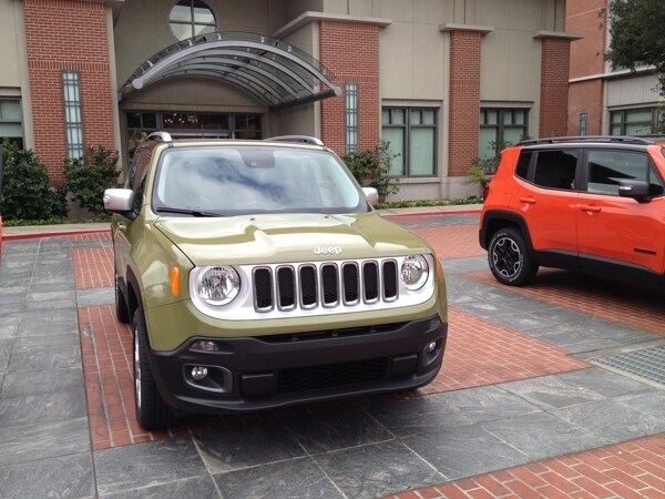 2015-jeep-renegade-6-600-001