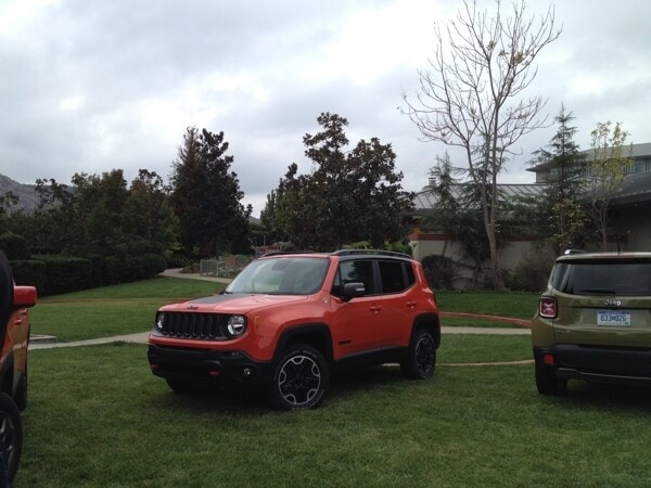2015-jeep-renegade-7-600-001