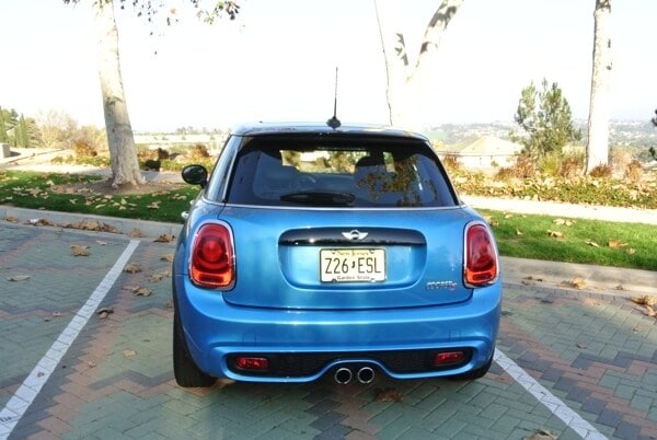 2015-mini-cooper-4-door-3-600-001