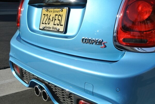 2015-mini-cooper-4-door-8-600-001