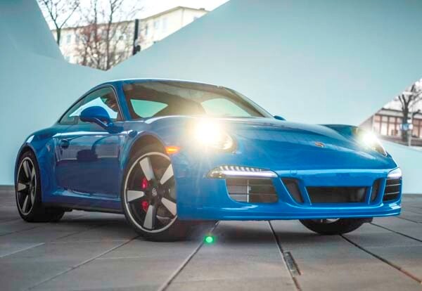 2015-porsche-911-gts-club-coupe-front-static1-600-001