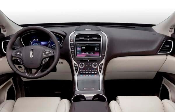 2016-lincoln-mkx-interior-front-dash-detail1-600-001